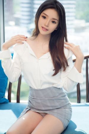 自拍欧美妆容_无广告免费播放高清电影