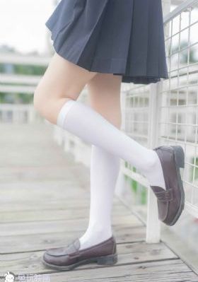 日韩哺乳人妻_720电影全集观看