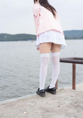 日韩美女被动态图_完整版电影在线观看
